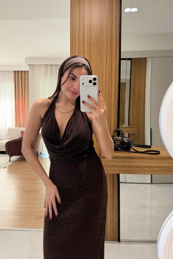 Nadiya Kahve Simli Maxi Elbise