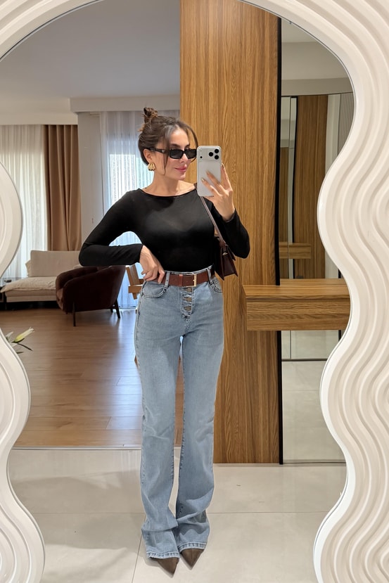 Newmis Siyah Kayık Yaka Transparan Body