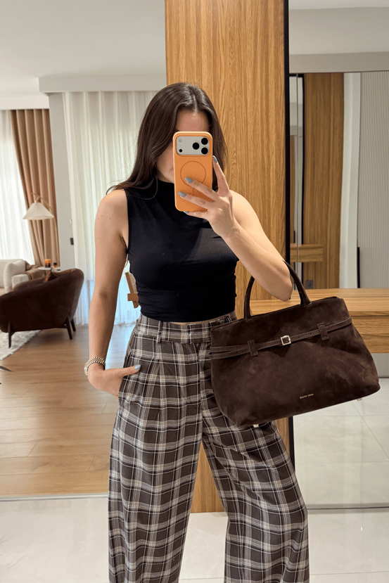 Paty Siyah Sırt Dekolteli Body 