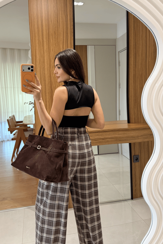 Paty Siyah Sırt Dekolteli Body 