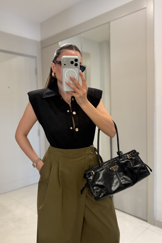 Quarce Siyah Vatkalı Bodysuit