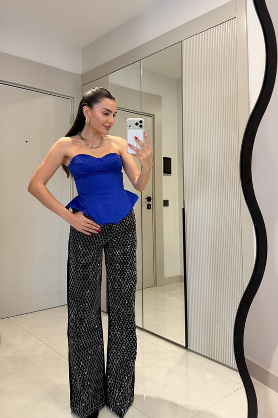 Vanessa Siyah Taşlı Jean