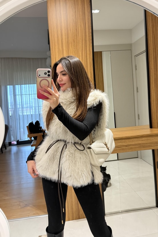 Wanda Bej Kemerli Süveter Kürk