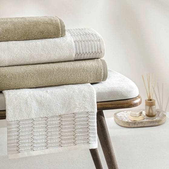 Taç Bamboo Linka Ekru Camel Aile Bornoz Seti %60 Pamuk %40 Viskoz 6 Parça
