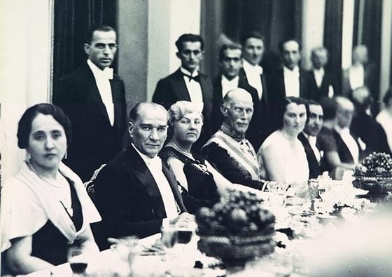 Mustafa Kemal Atatürk - Kanvas Tablo ATGE-116-FAtatürk TablolarıTablolife.com