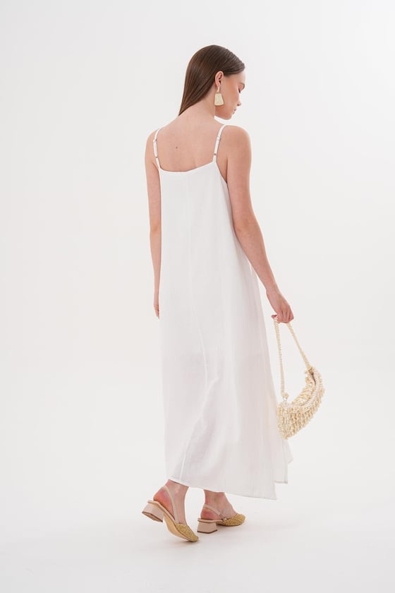 E28-7314*-EKRU-LLEVUREÜst GiyimAskı Ayarlı Oversize Müslin Elbise EKRU