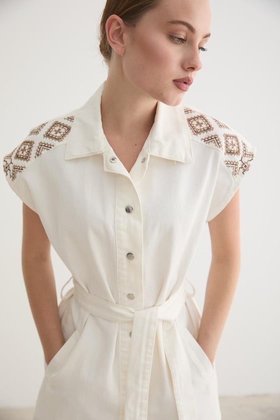 Y28-9097-BEYAZ-LLEVUREDış GiyimBeli Kuşaklı Önü Çıt Çıtlı Gabardin Yelek BEYAZ