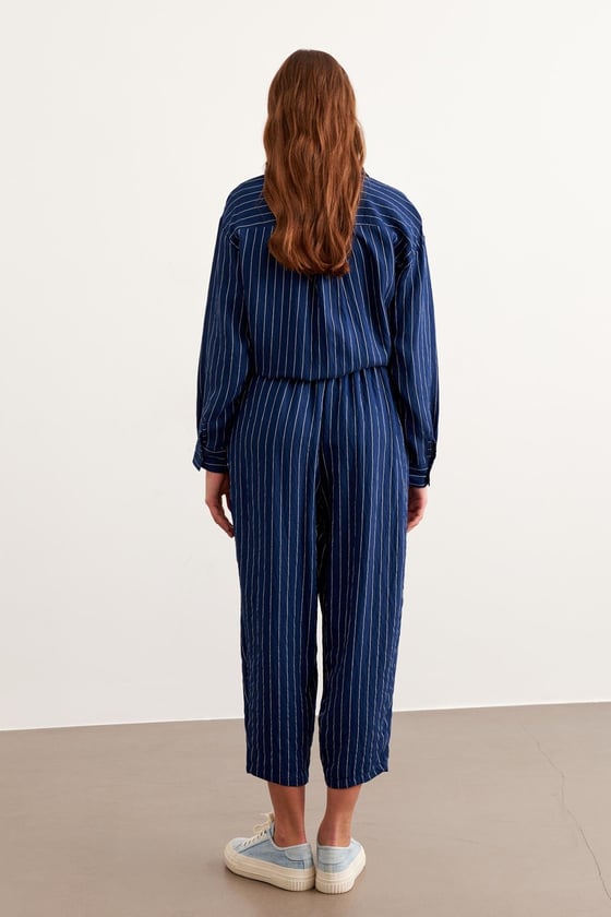 P28-3501-LACİVERT-LLEVUREAlt GiyimBeli Lastikli Çizgili Uzun Pantolon LACİVERT - Levure Beli Lastikli Çizgili Uzun Pantolon LACİVERT