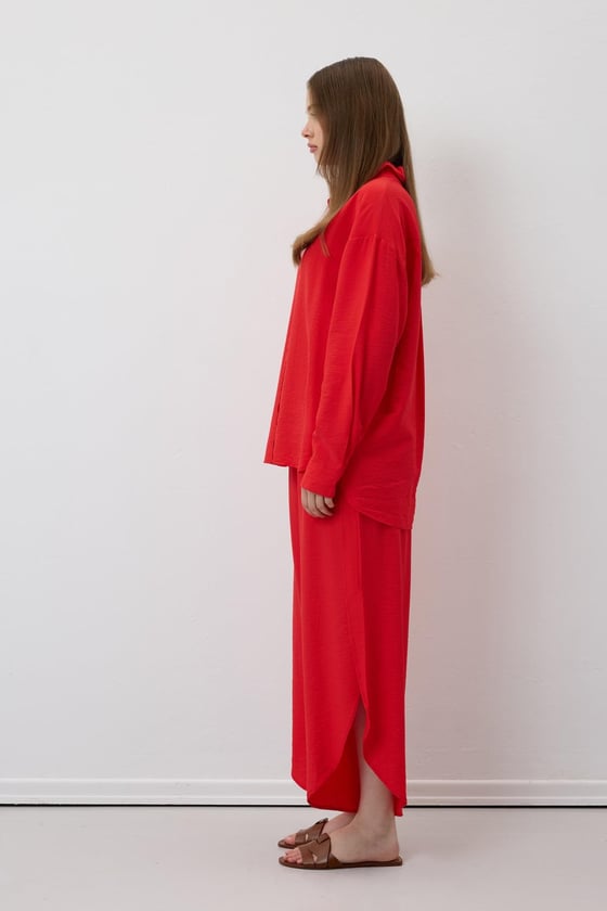 P28-3494-KIRMIZI-LLEVUREAlt GiyimBeli Lastikli Yırtmaçlı Pantolon KIRMIZI - Levure Beli Lastikli Yırtmaçlı Pantolon KIRMIZI