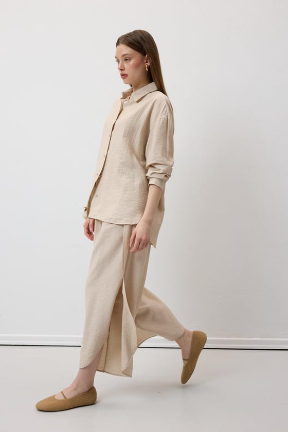 P28-3494-TAŞ-LLEVUREAlt GiyimBeli Lastikli Yırtmaçlı Pantolon TAŞ - Levure Beli Lastikli Yırtmaçlı Pantolon TAŞ