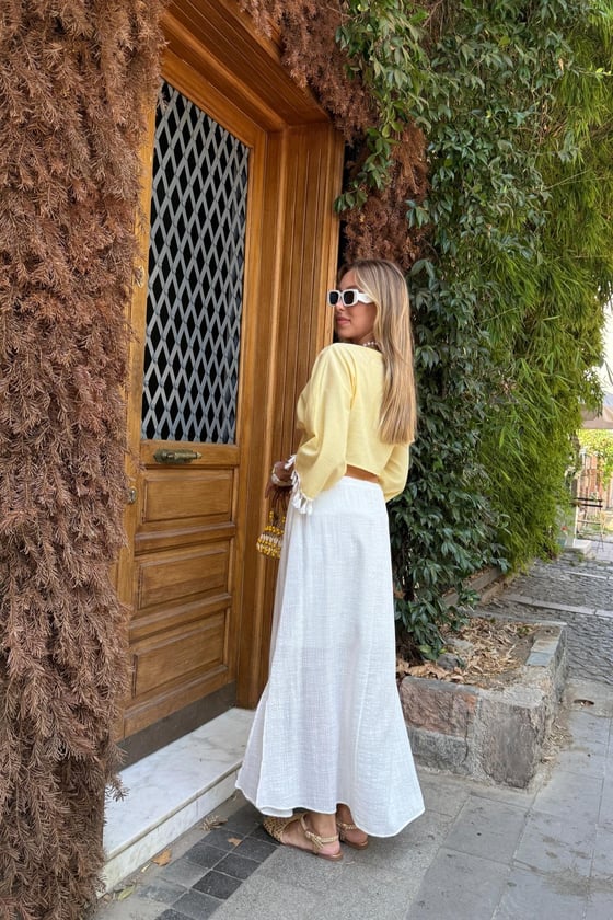 B28-4002-SARI-LLEVUREÜst GiyimBeyaz Püskül Detaylı Bağlamalı Kimono SARI