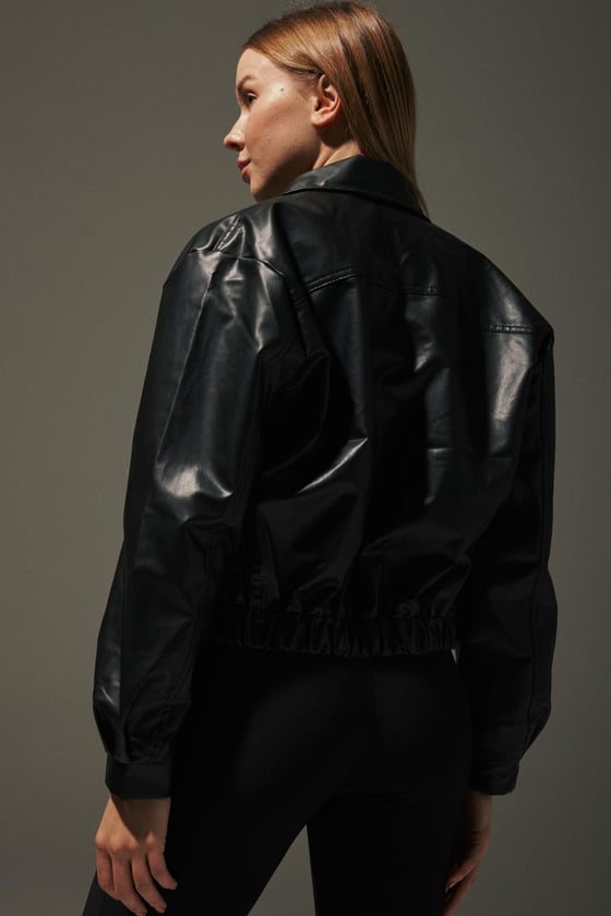 M27-5659-L-SİYAHLEVUREMONTCep Detay Beli Lastikli Suni Deri Kadın Ceket SİYAH