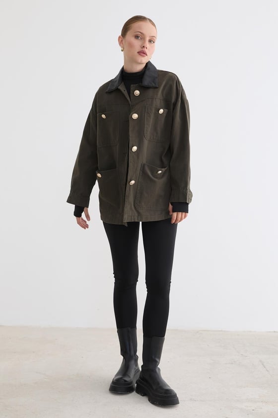 M28-5843-HAKİ-LLEVUREDış GiyimDüğmeleri Gold Detaylı Mont HAKİ