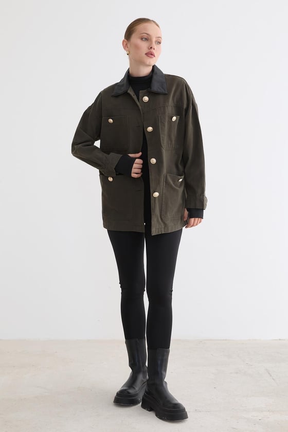 M28-5843-HAKİ-LLEVUREDış GiyimDüğmeleri Gold Detaylı Mont HAKİ