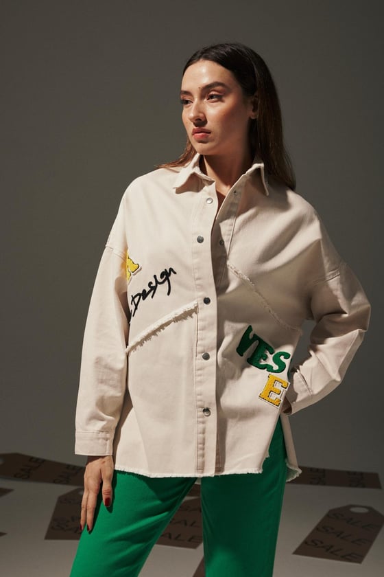 M27-5653-L-TAŞLEVURECEKETİnce Gabardin  Püskül İşlemeli Kadın Ceket TAŞ