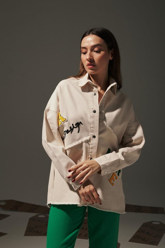 M27-5653-L-TAŞLEVURECEKETİnce Gabardin  Püskül İşlemeli Kadın Ceket TAŞ