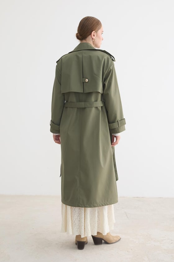 T28-8141-HAKİ-LLEVUREDış GiyimKadın Bağlamalı Uzun Trençkot HAKİ