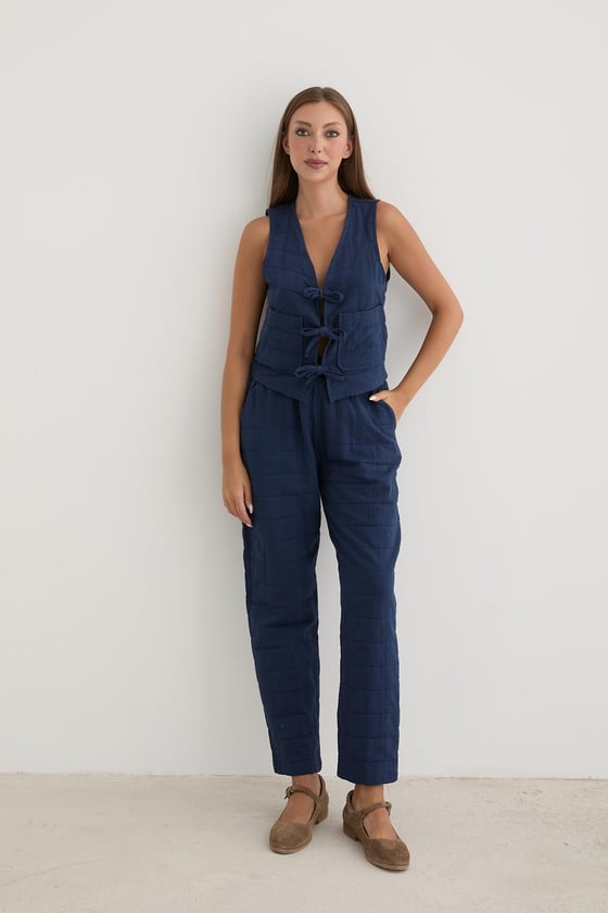 P28-3475-LACİVERT-LLEVUREAlt GiyimKadın Beli Kordon Detaylı Desenli Kapitone Pantolon LACİVERT