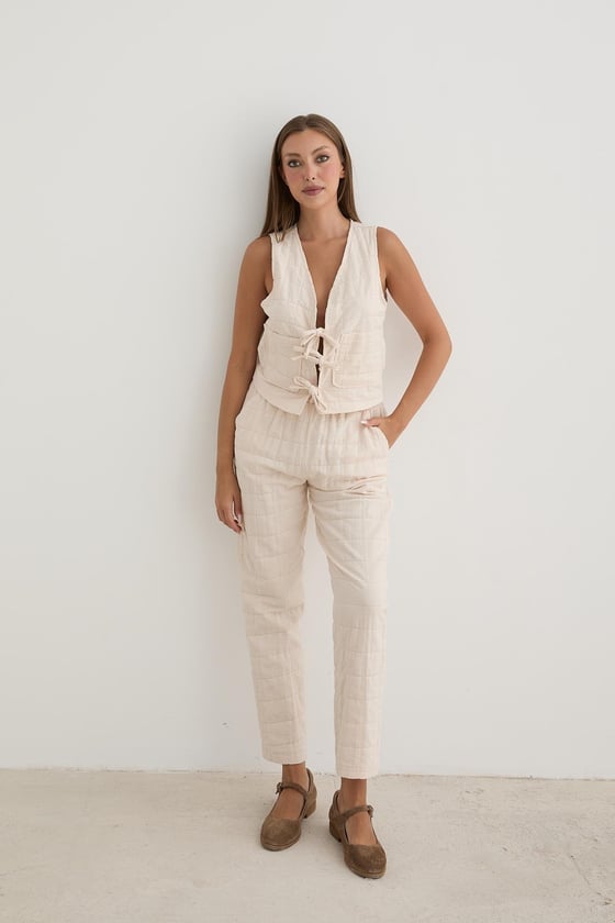 P28-3475-TAŞ-LLEVUREAlt GiyimKadın Beli Kordon Detaylı Desenli Kapitone Pantolon TAŞ