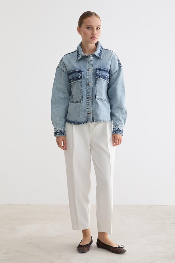 C28-5846-BLUE-LLEVUREDış GiyimNakış Detaylı Denim Kot Ceket BLUE