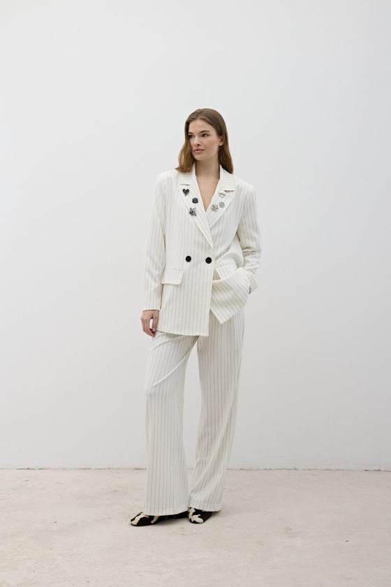 P28-3508-EKRU-LLEVUREAlt GiyimÖnü Düğme Detaylı Fermuarlı Pantolon EKRU