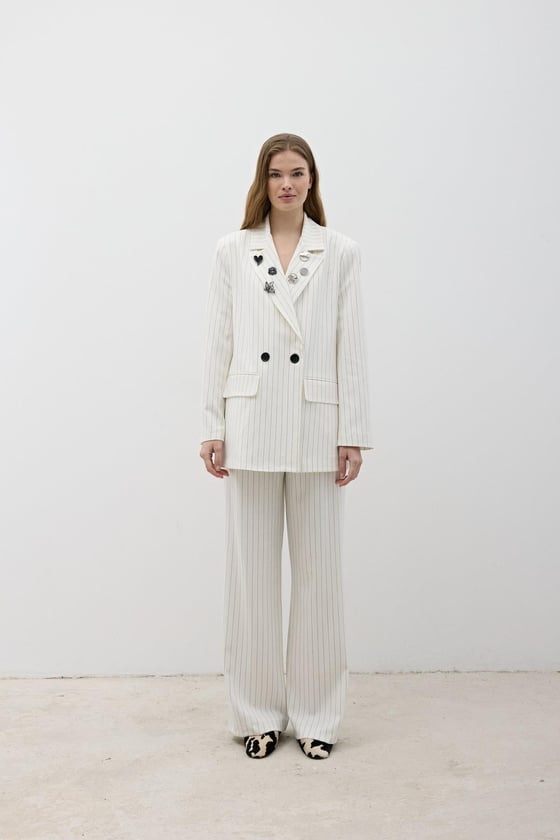 P28-3508-EKRU-LLEVUREAlt GiyimÖnü Düğme Detaylı Fermuarlı Pantolon EKRU