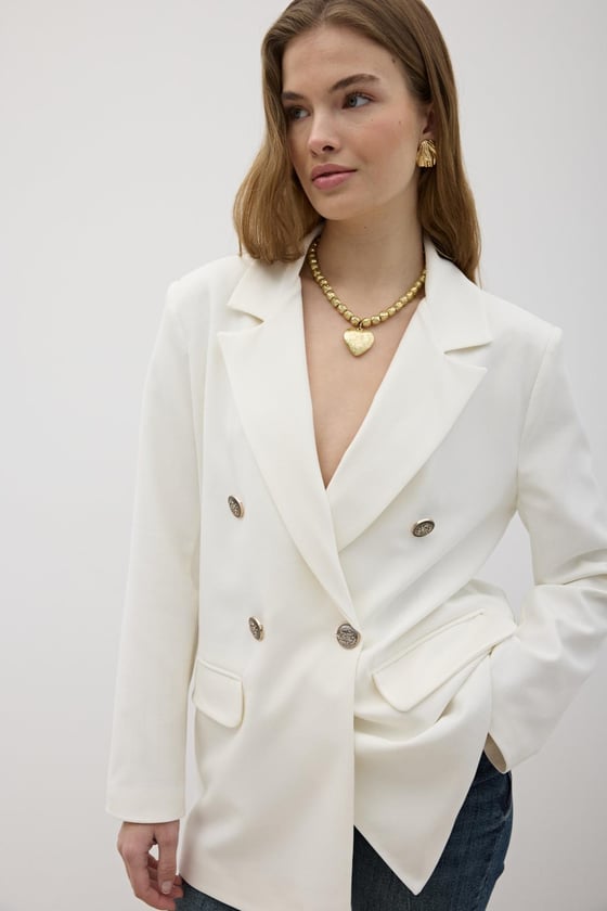 C28-5828-BEYAZ-LLEVUREDış GiyimÖnü Düğme Detaylı Omzu Vatkalı Blazer Ceket BEYAZ