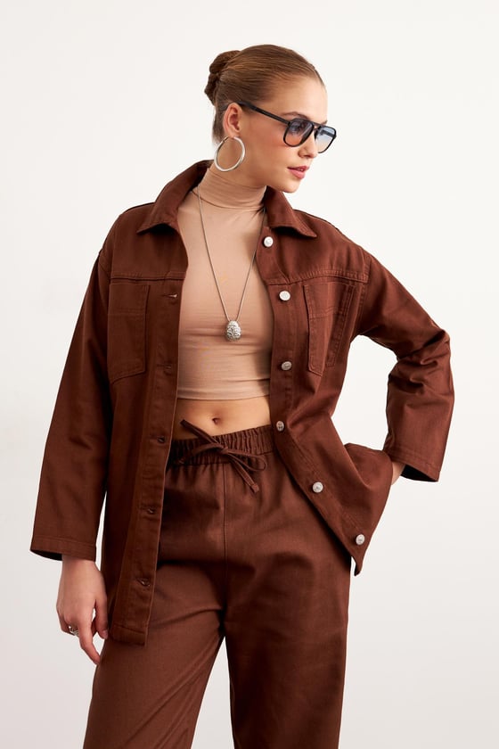 M28-5838-KAHVE-LLEVUREDış GiyimÖnü Düğmeli Kuşaklı Gabardin Ceket KAHVE