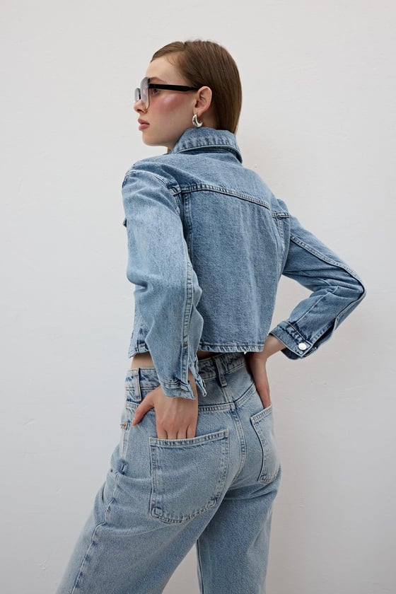 M28-5816-KARYIKAMA-LLEVUREDış GiyimÖnü Düğmeli Yırtmaç Detaylı Kot Ceket KAR YIKAMA