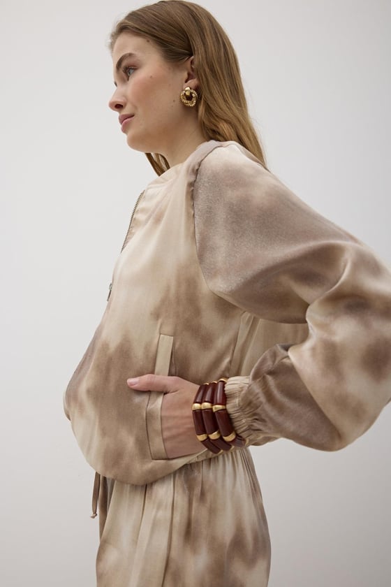 M28-5821-TAŞ-LLEVUREDış GiyimÖnü Fermuarlı Saten Ceket TAŞ