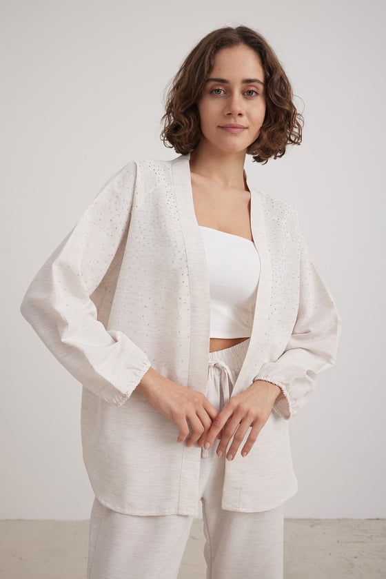 G27-4753*-L-TAŞLEVURECEKETTaş İşlemeli Keten Ceket TAŞ