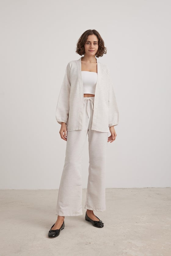 G27-4753*-L-TAŞLEVURECEKETTaş İşlemeli Keten Ceket TAŞ