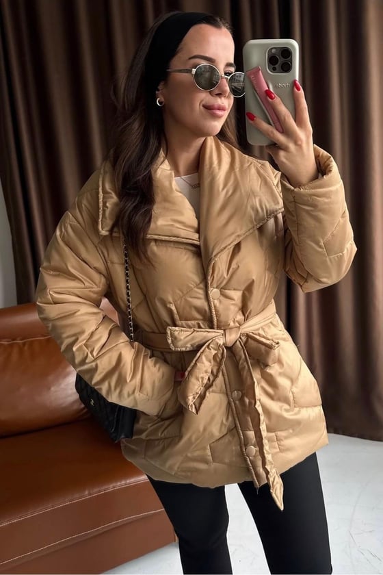 M28-5888-CAMEL-LLEVUREDış GiyimW Desenli Kapitone Mont CAMEL