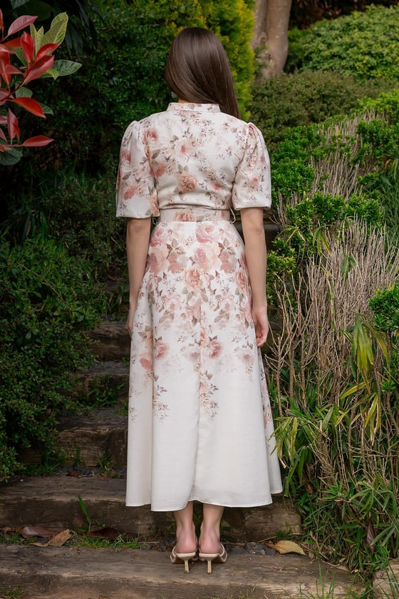 Çiçek Desen Kemerli Elbise - KREM