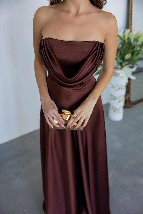 Degaje Yaka Straplez Abiye - KAHVERENGİ