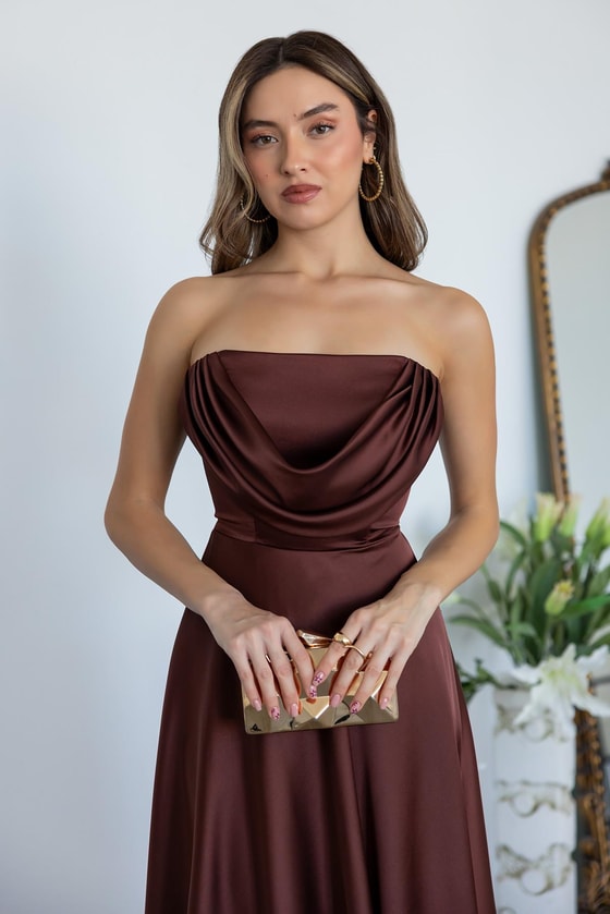 Degaje Yaka Straplez Abiye - KAHVERENGİ