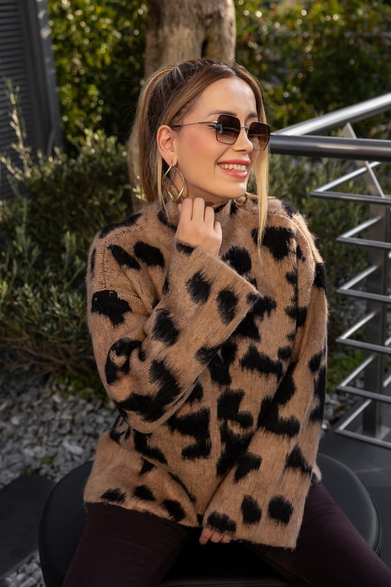 Dik Yaka Leopar Kazak - KAHVERENGİ