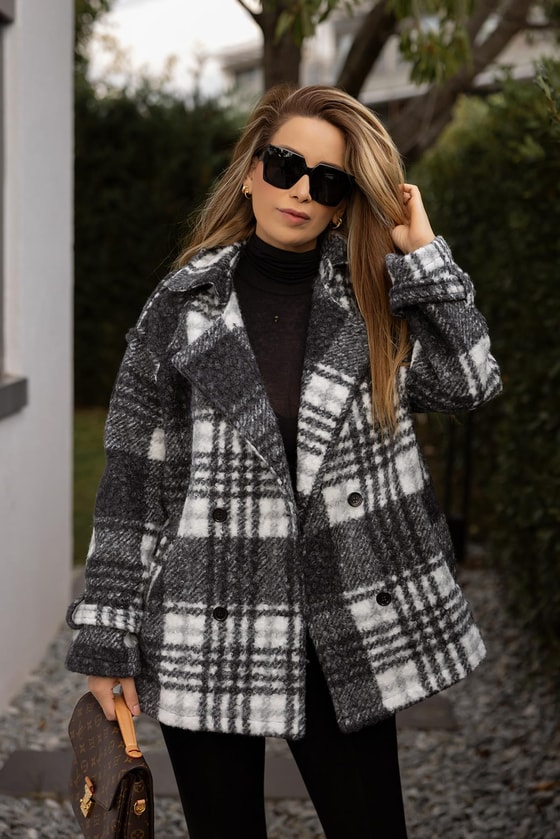 Dokulu Kaşe Kaban - SİYAH