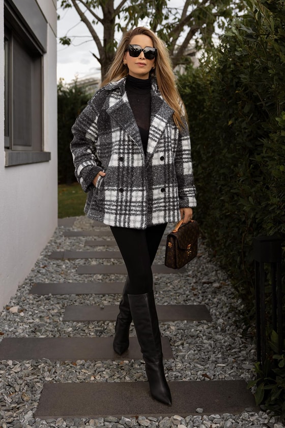 Dokulu Kaşe Kaban - SİYAH