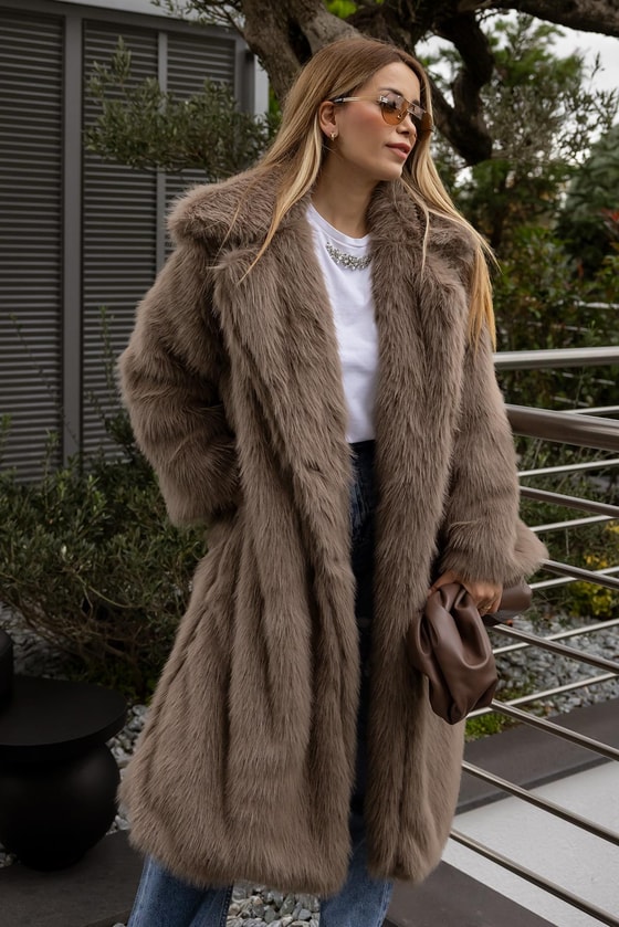 Düğme Kapamalı Kürk - VİZON