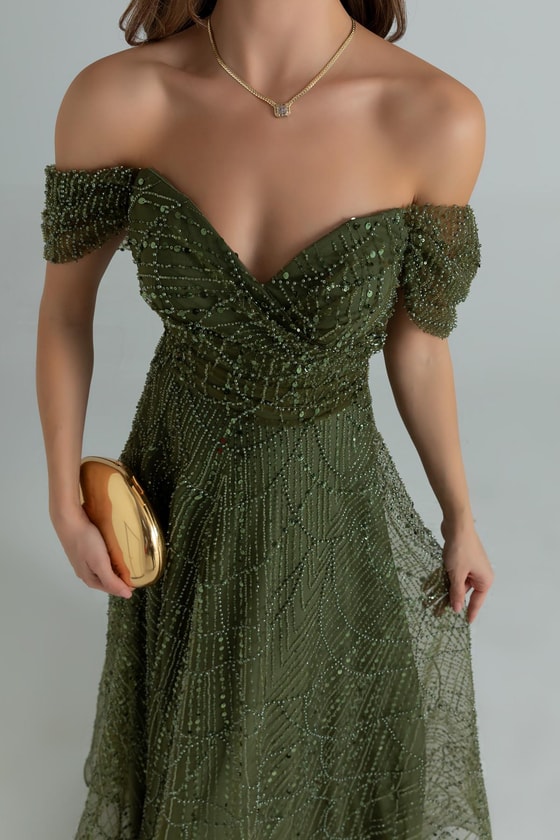 Düşük Omuz Boncuklu Abiye - YEŞİL