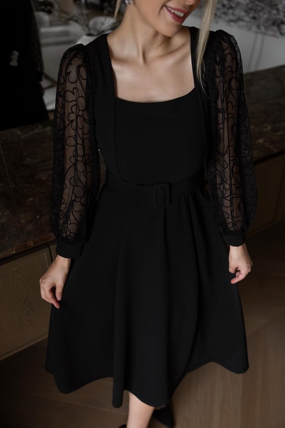 Flok Kol Kemerli Elbise - SİYAH