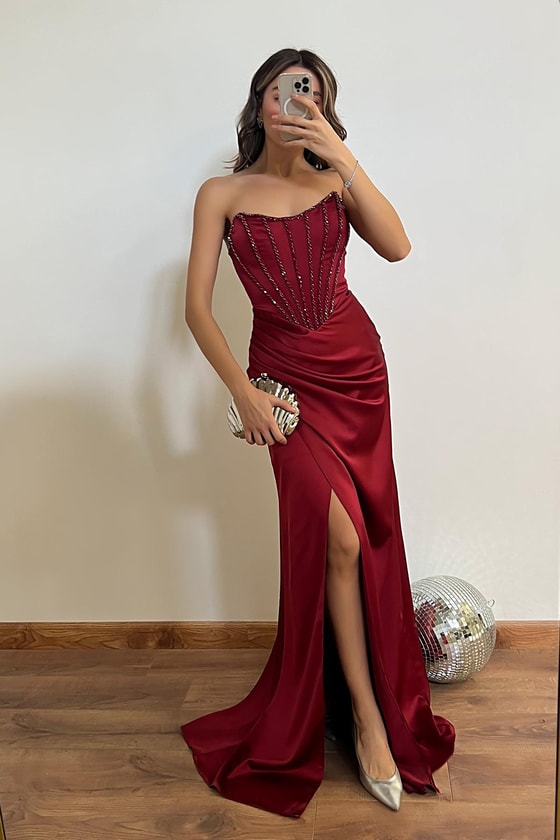 İşlemeli Saten Anvelop Abiye - BORDO