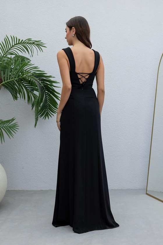 Kalın Askılı Yırtmaçlı Abiye - SİYAH