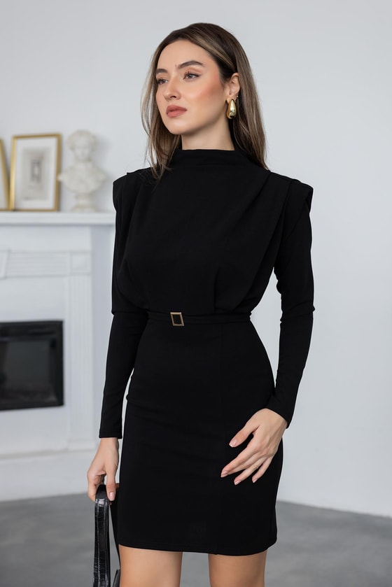 Kuşaklı Omuz Büzgülü Elbise - SİYAH