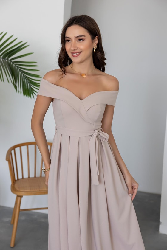 Madonna Yaka Pileli Elbise - KREM