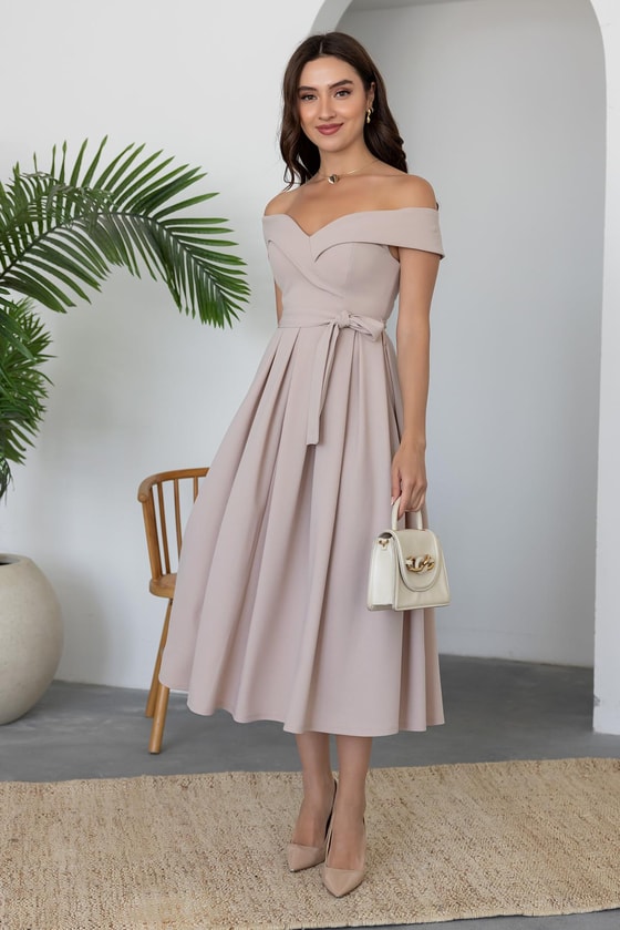 Madonna Yaka Pileli Elbise - KREM