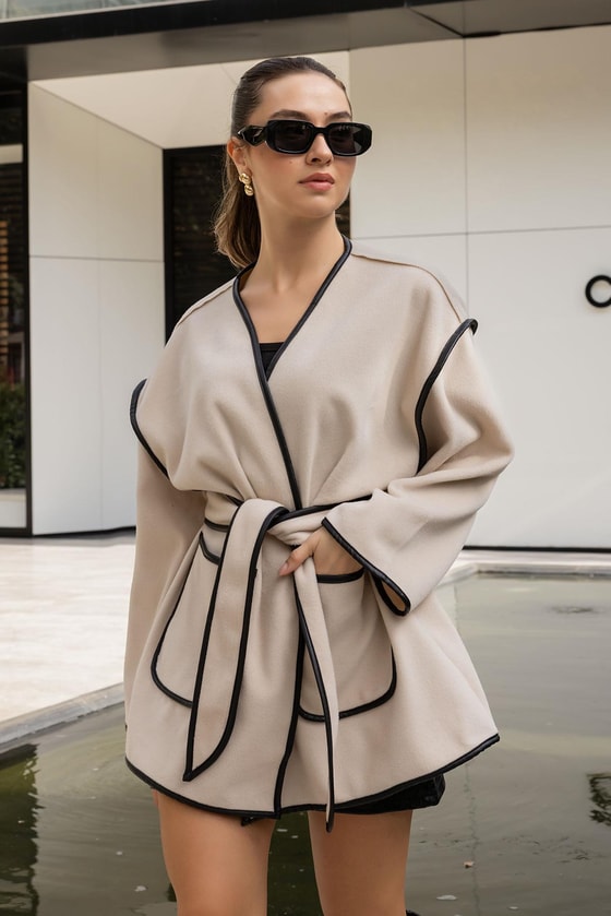 Şerit Geçişli Kaşe Ceket - KREM