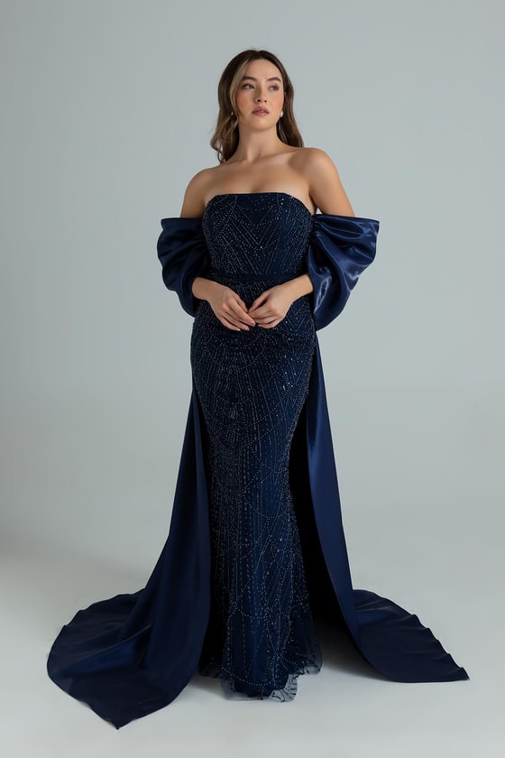 Sırt Fiyonk İşlemeli Abiye - LACİVERT