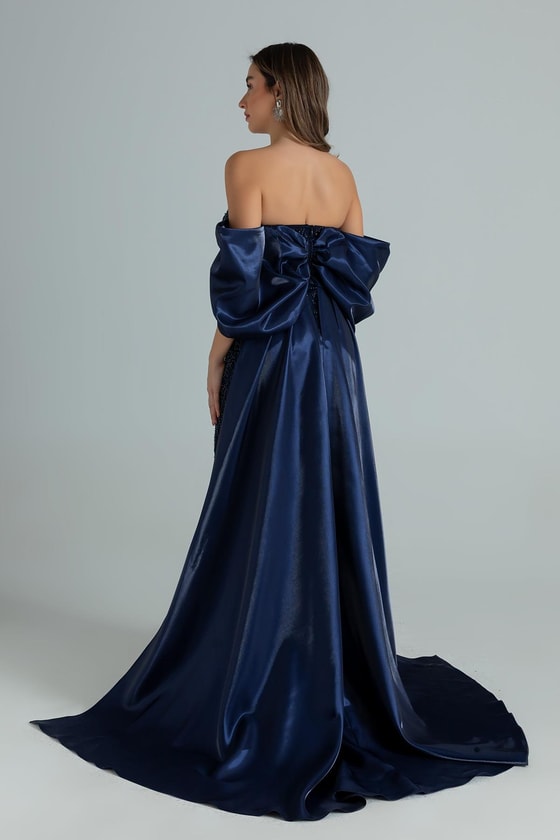 Sırt Fiyonk İşlemeli Abiye - LACİVERT